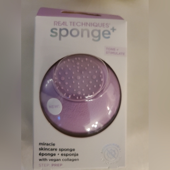 Real Techniques Sponge - Picture 3 of 5
